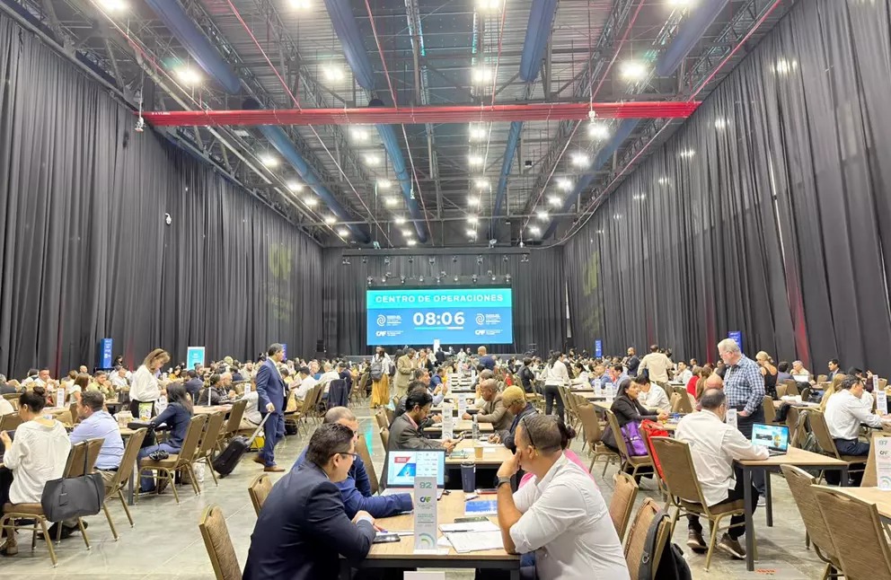 Grupo ENX Expande su Red de Negocios en el Foro Económico Internacional CAF 2026 - Image